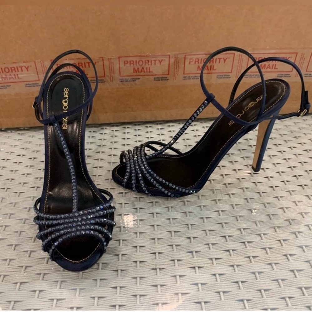 Sergio Rossi navy crystal t strap strappy sandal - 38. Worn once.